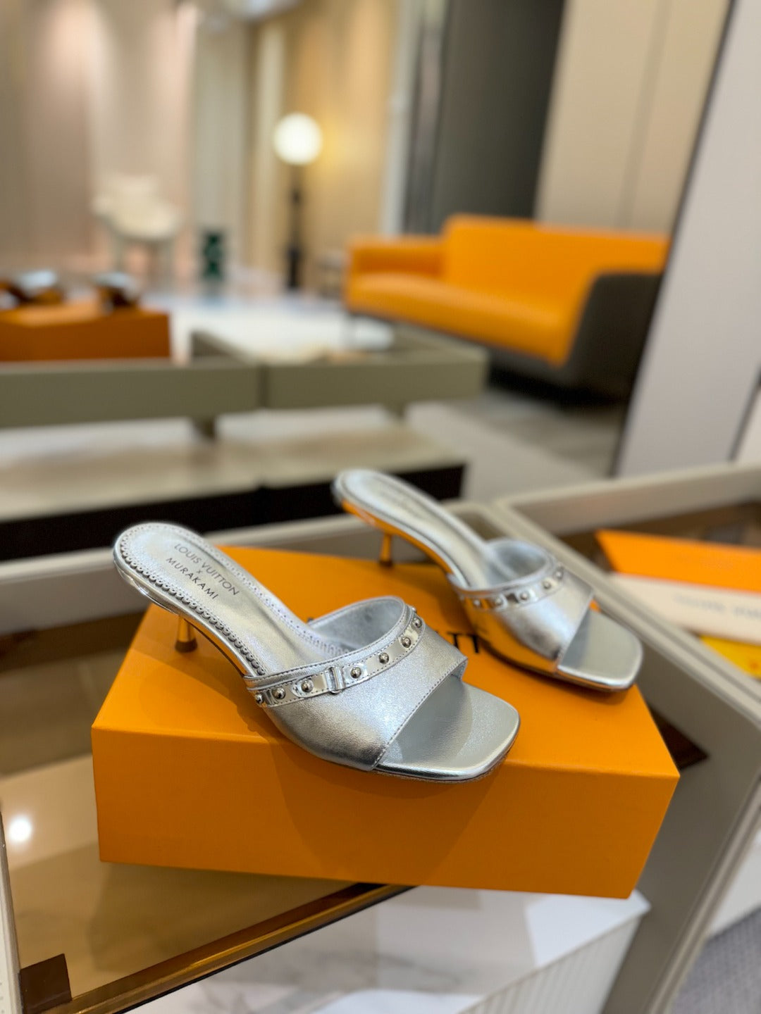 LV X TM 6AM HIGH 4 CM MULE IN SILVER CALFSKIN - 34