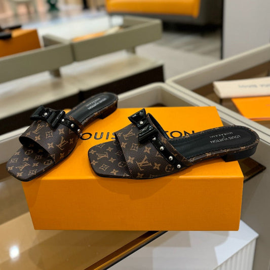 LV X TM 6AM FLAT MULE IN CHOCOLATE BROWN MONOGRAM CALFSKIN - 34