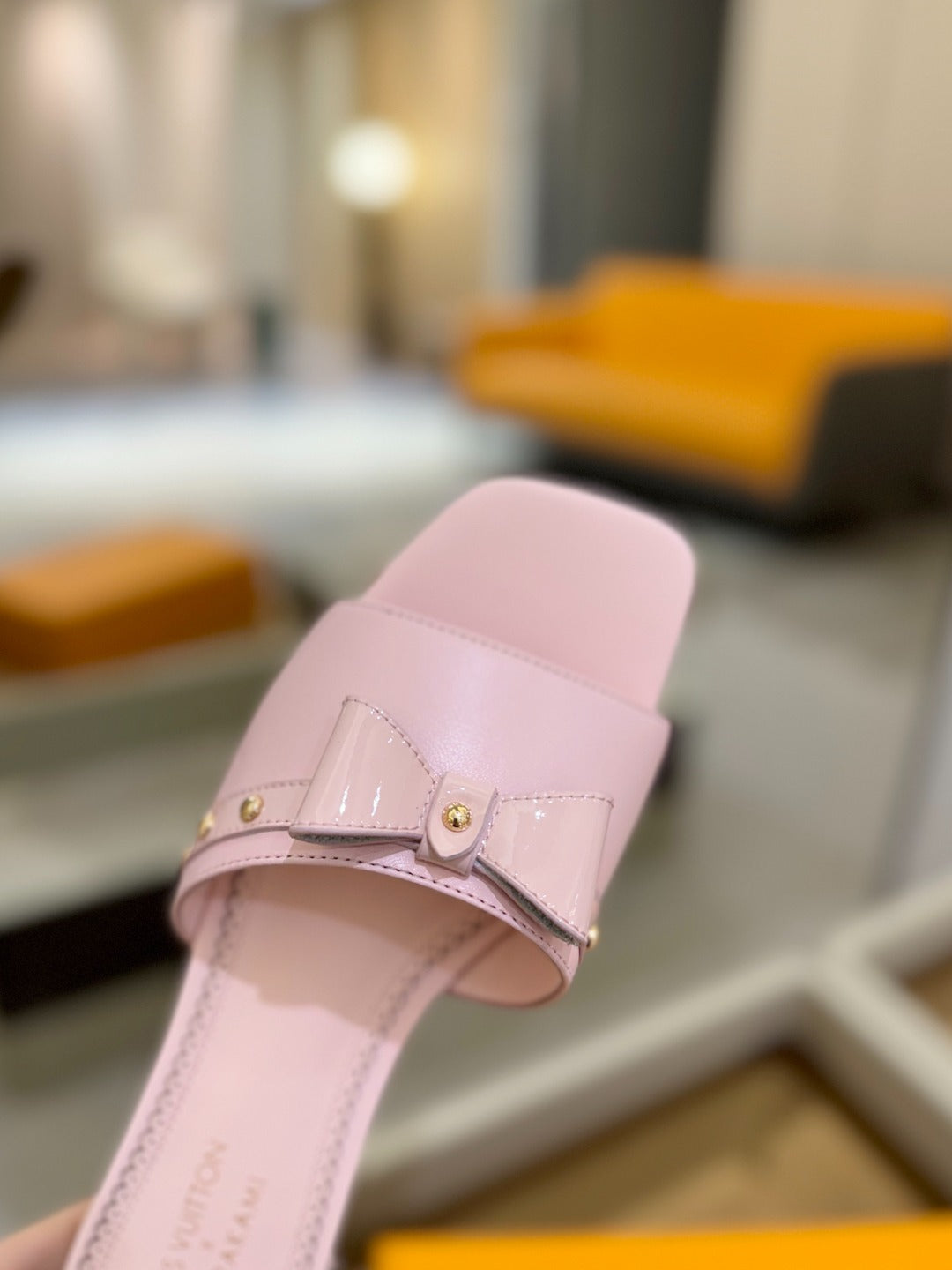 LV X TM 6AM FLAT MULE IN BABY PINK CALFSKIN - 34
