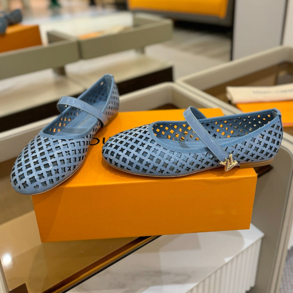 ROMY FLAT BALLERINA IN CERULEAN BLUE MESH PATENT CALFSKIN - 34