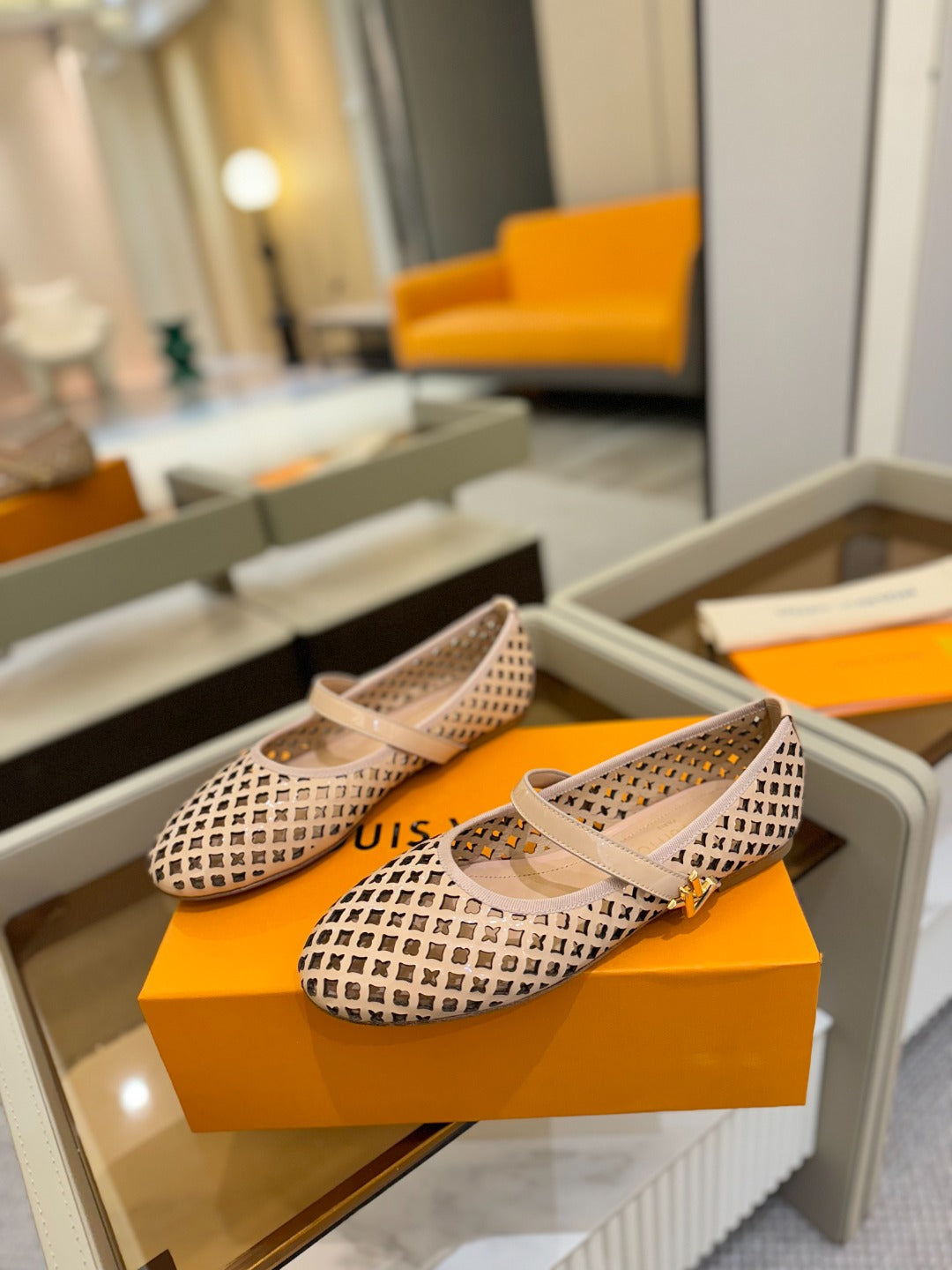 ROMY FLAT BALLERINA IN LIGHT PINK MESH PATENT CALFSKIN - 34