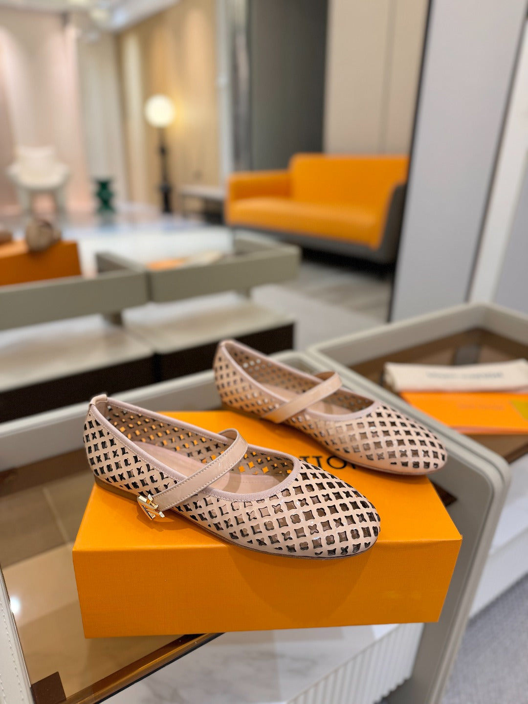 ROMY FLAT BALLERINA IN LIGHT PINK MESH PATENT CALFSKIN - 34