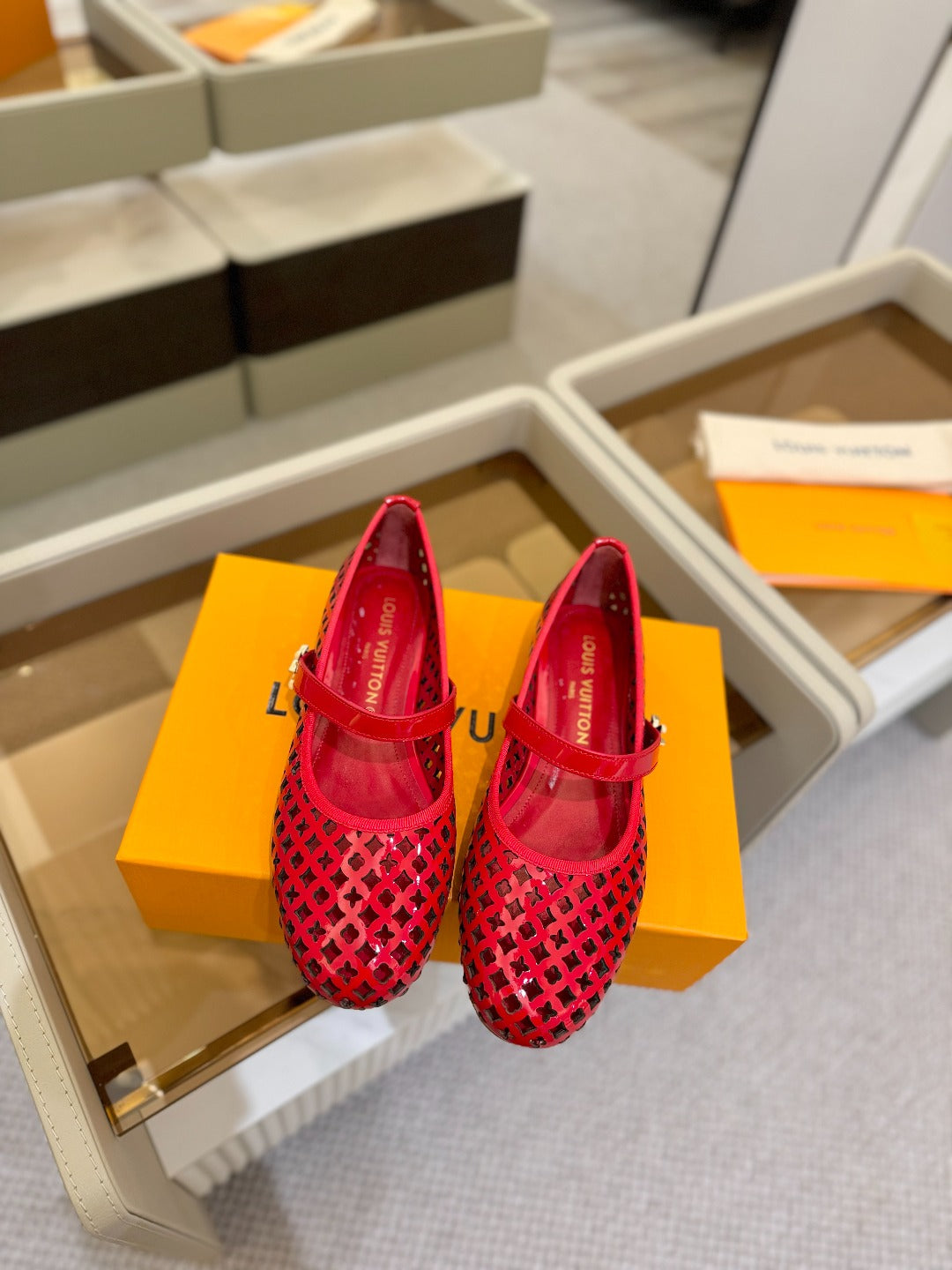 ROMY FLAT BALLERINA IN CHERRY RED MESH PATENT CALFSKIN - 34