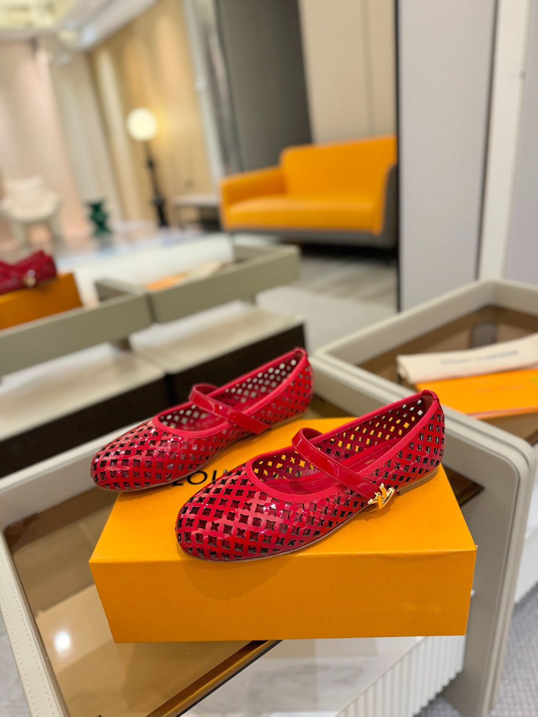 ROMY FLAT BALLERINA IN CHERRY RED MESH PATENT CALFSKIN - 34