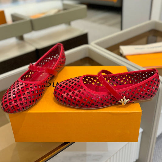 ROMY FLAT BALLERINA IN CHERRY RED MESH PATENT CALFSKIN - 34