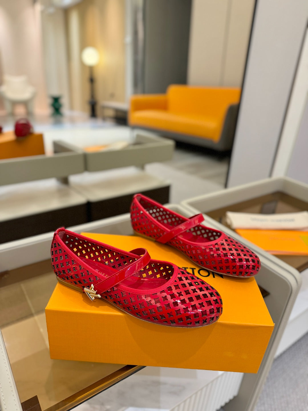 ROMY FLAT BALLERINA IN CHERRY RED MESH PATENT CALFSKIN - 34