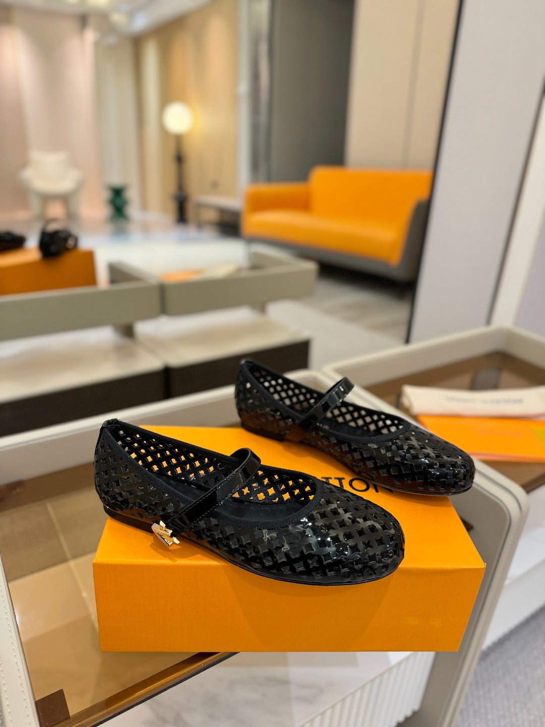 ROMY FLAT BALLERINA IN BLACK MESH PATENT CALFSKIN - 34