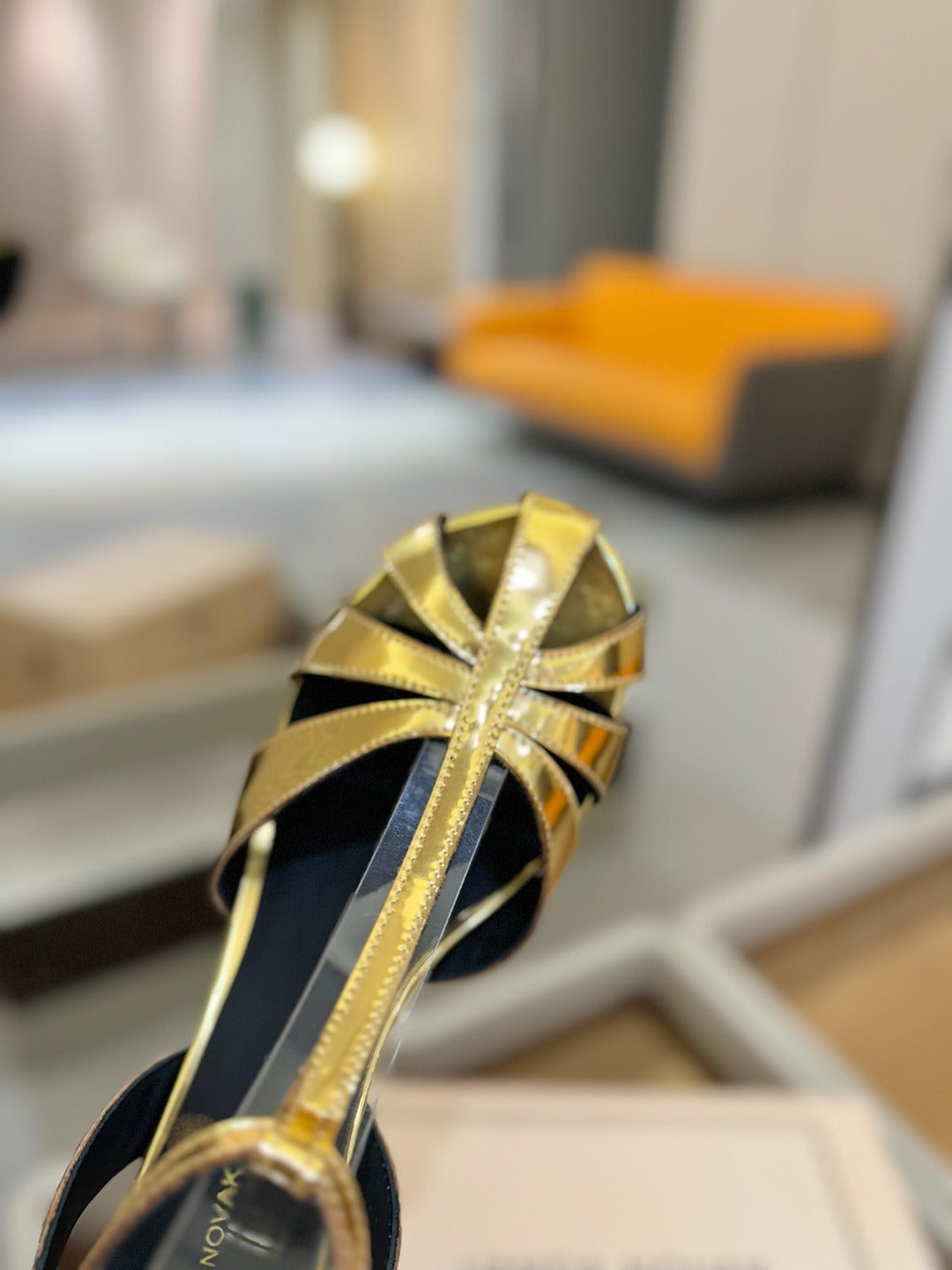 HIGH SANDALS 75 MM IN GOLD CALFSKIN - 34