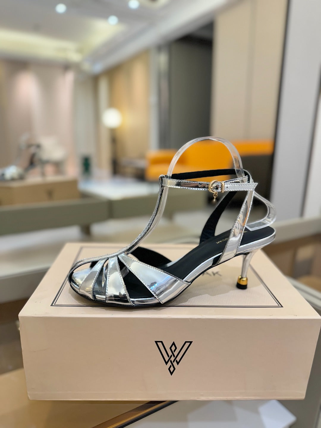 HIGH SANDALS 75 MM IN SILVER CALFSKIN - 34