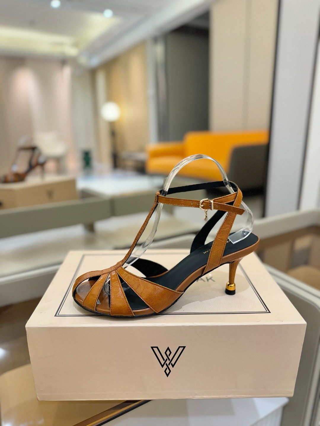 HIGH SANDALS 75 MM IN CINNAMON BROWN CALFSKIN - 34