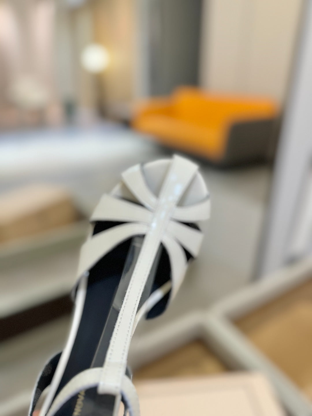 HIGH SANDALS 75 MM IN WHITE CALFSKIN - 34