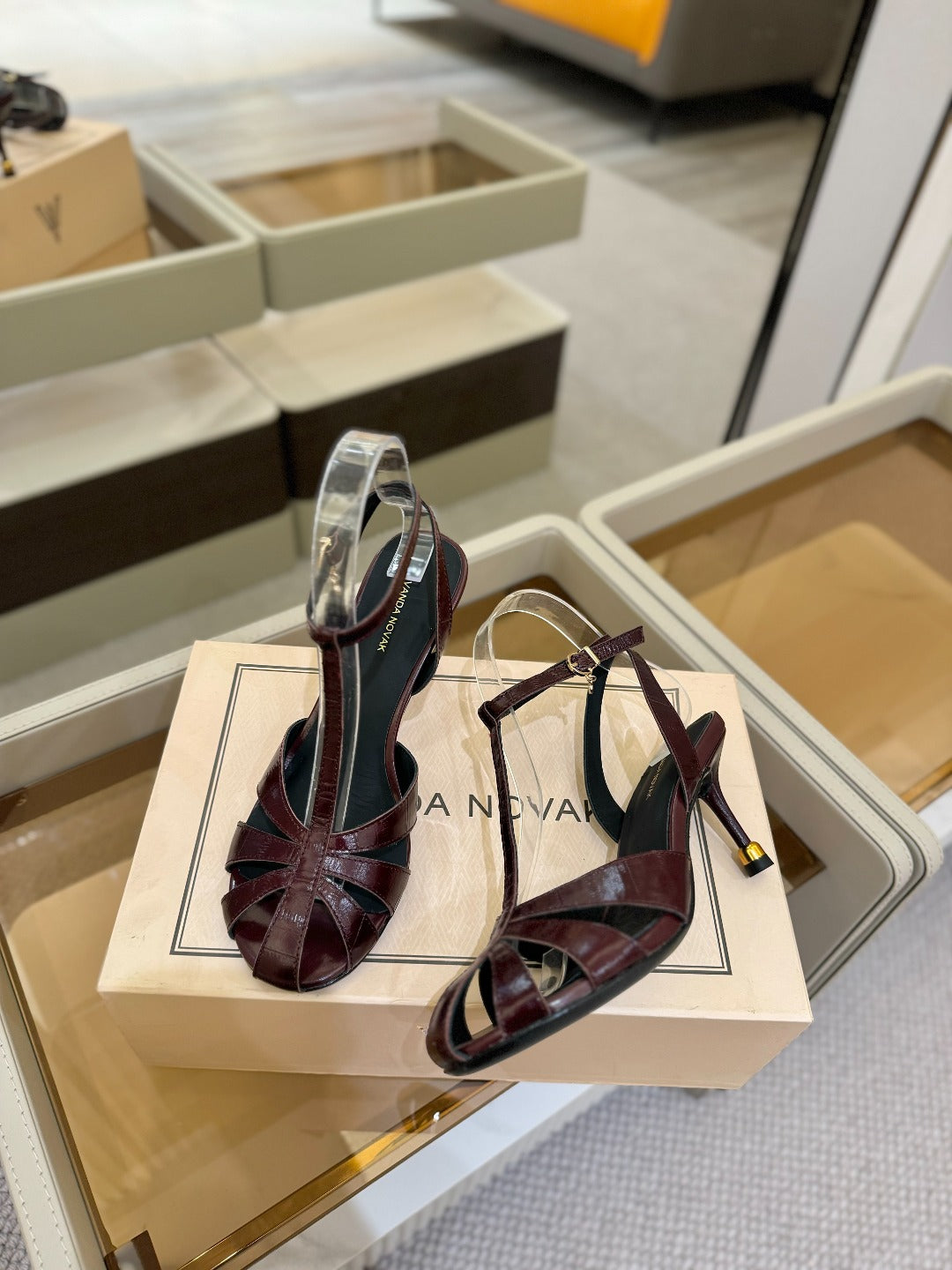 HIGH SANDALS 75 MM IN MAHOGANY RED PATENT CALFSKIN - 34