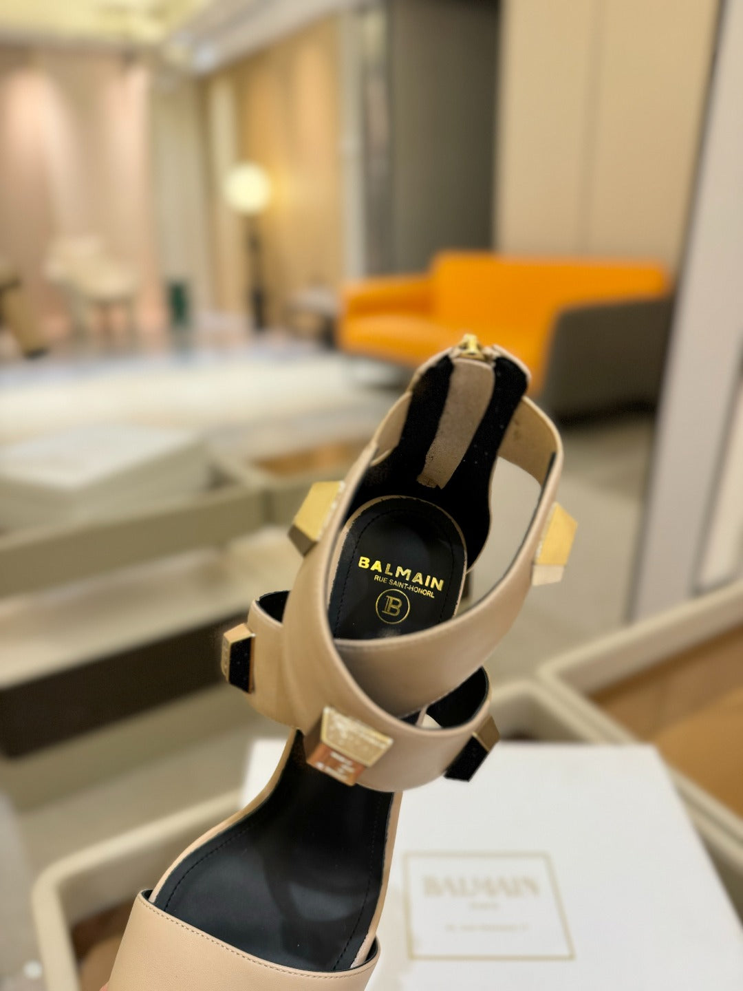 BALMAIN 25S WEDGE HEELS 105MM IN BEIGE CALFSKIN GOLD HARDWARE - 36