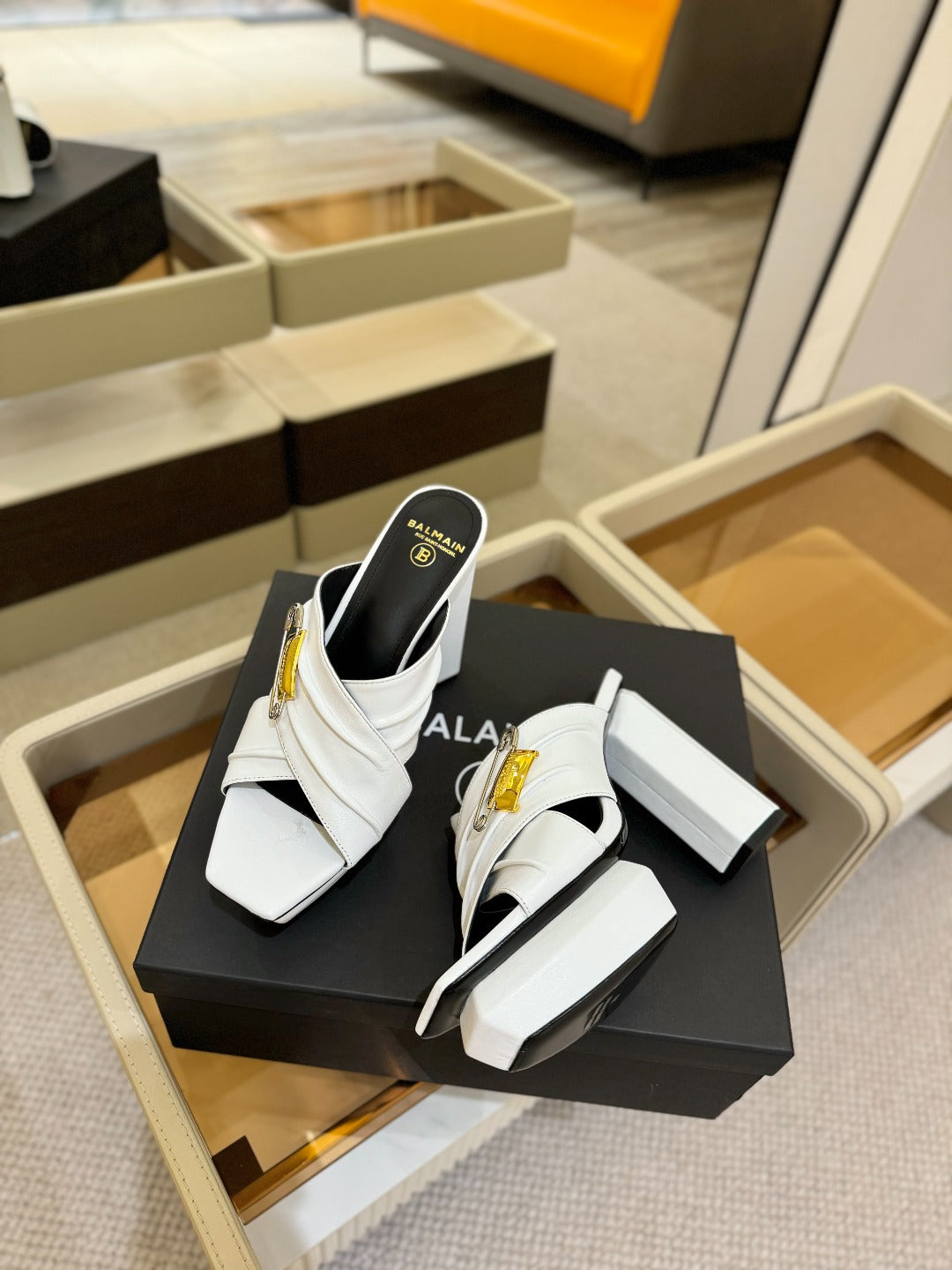 BALMAIN 25S WEDGE HEEL SANDALS 100MM IN WHITE CALFSKIN - 36