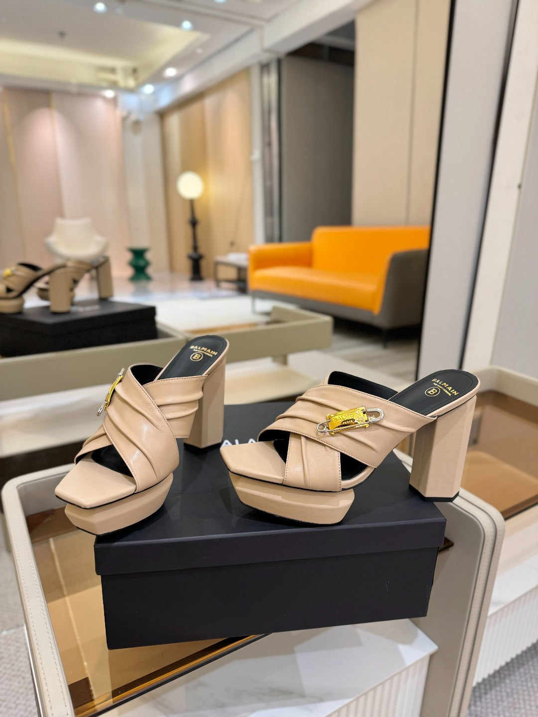 BALMAIN 25S WEDGE HEEL SANDALS 100MM IN NUDE CALFSKIN - 36