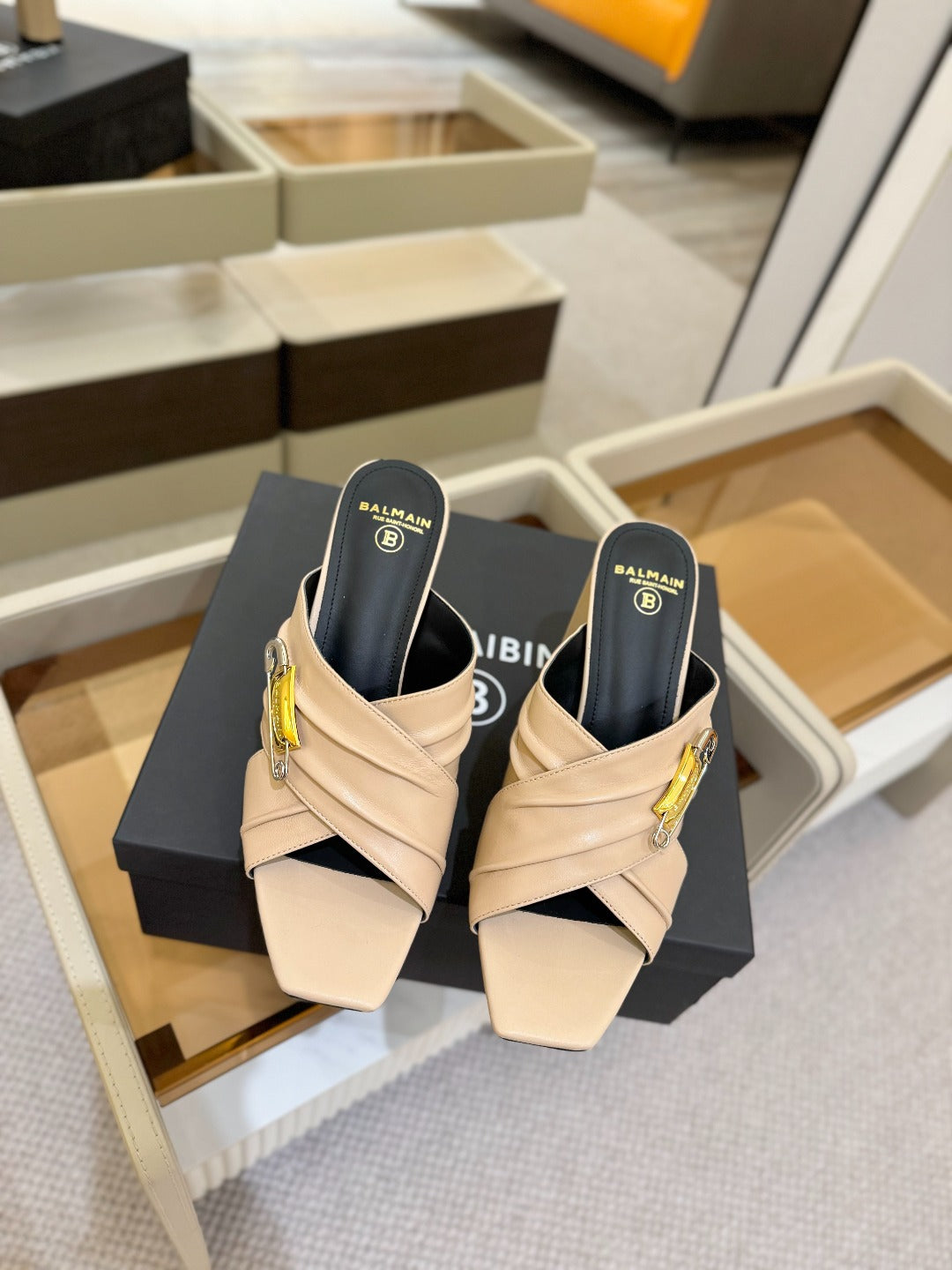 BALMAIN 25S WEDGE HEEL SANDALS 100MM IN NUDE CALFSKIN - 36