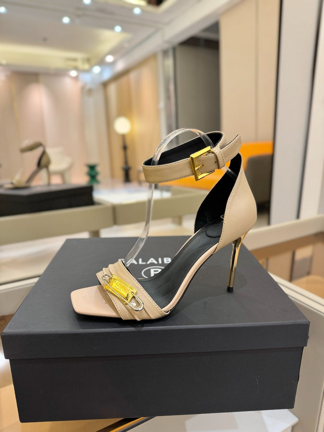 BALMAIN 25S HIGH HEELS 95MM IN BEIGE CALFSKIN - 36