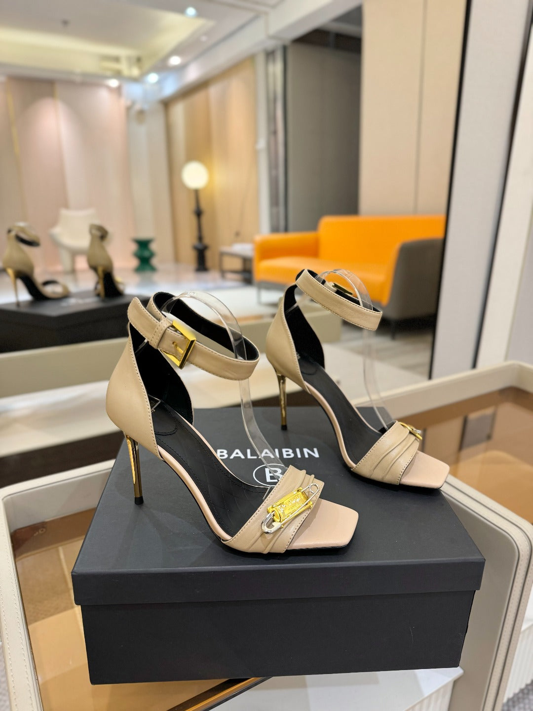 BALMAIN 25S HIGH HEELS 95MM IN BEIGE CALFSKIN - 36