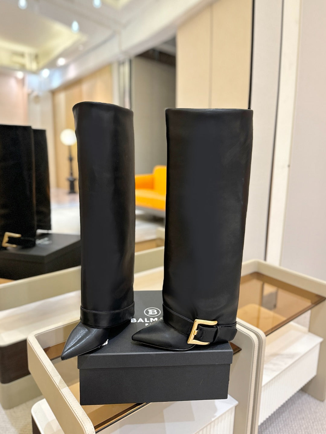 Чоботи BALMAIN 26S KNEE-HIGH 100 ММ З ЧОРНОЇ ТЕЛЯЧОЇ ШКІРИ