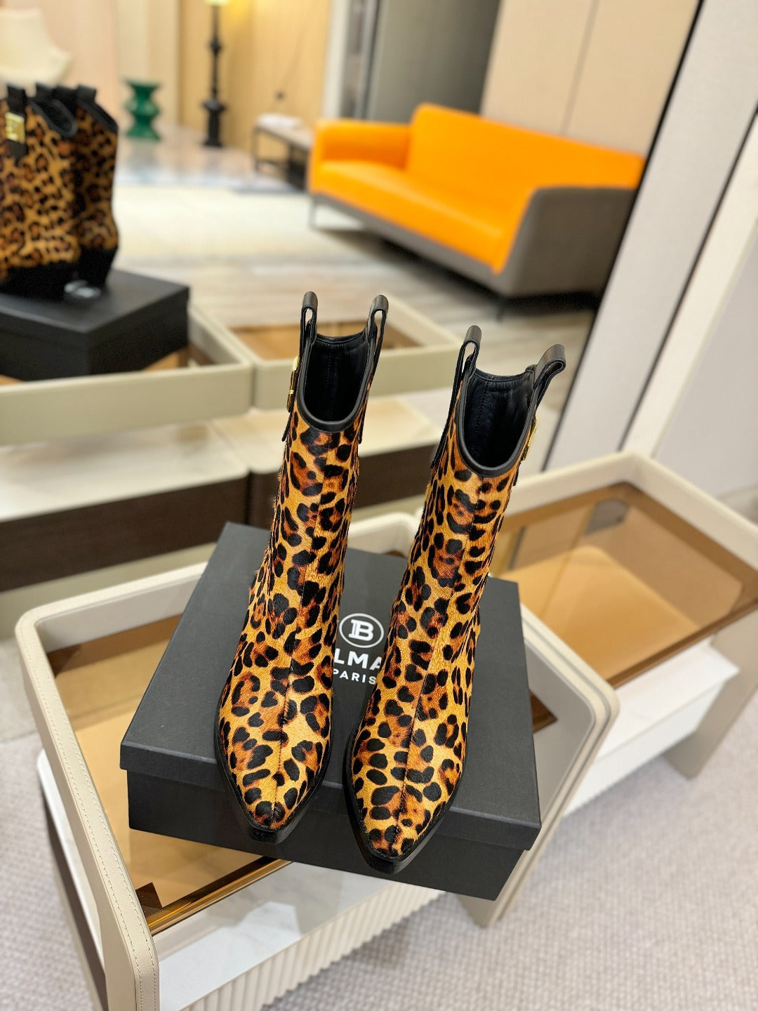 ЧЕРЕВИКИ BALMAIN 26S COWBOY ANKLE BOOTS 65 ММ ЗІ ШКІРИ ПОНІ З ЛЕОПАРДОВИМ ПРИНТОМ
