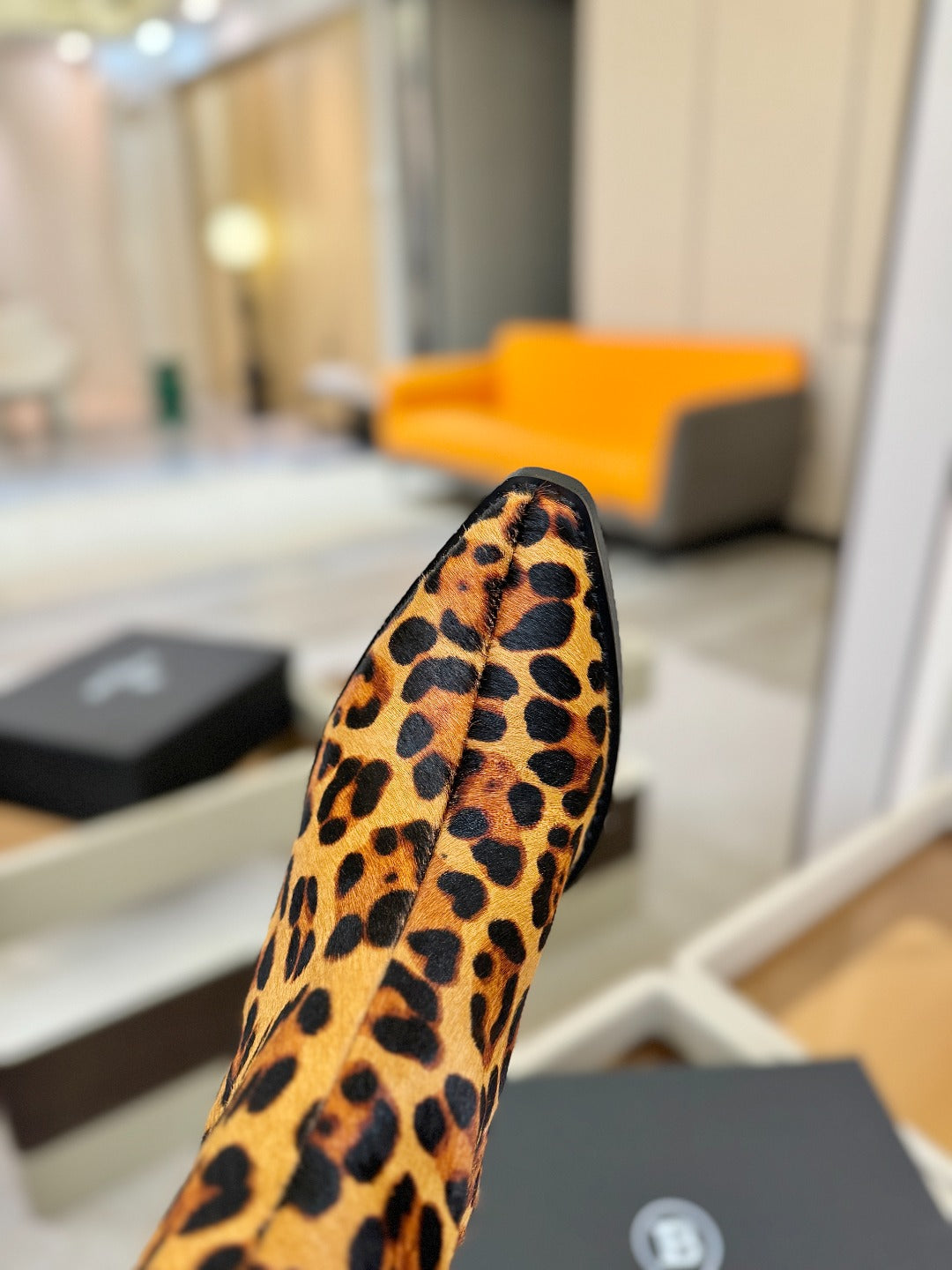 ЧЕРЕВИКИ BALMAIN 26S COWBOY ANKLE BOOTS 65 ММ ЗІ ШКІРИ ПОНІ З ЛЕОПАРДОВИМ ПРИНТОМ
