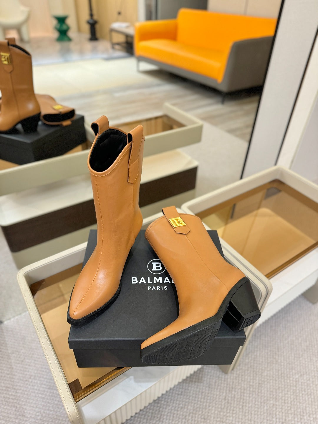 ЧЕРЕВИКИ BALMAIN 26S COWBOY ANKLE BOOTS 65 MM З КОРИЧНЕВОЇ ТЕЛЯЧОЇ ШКІРИ