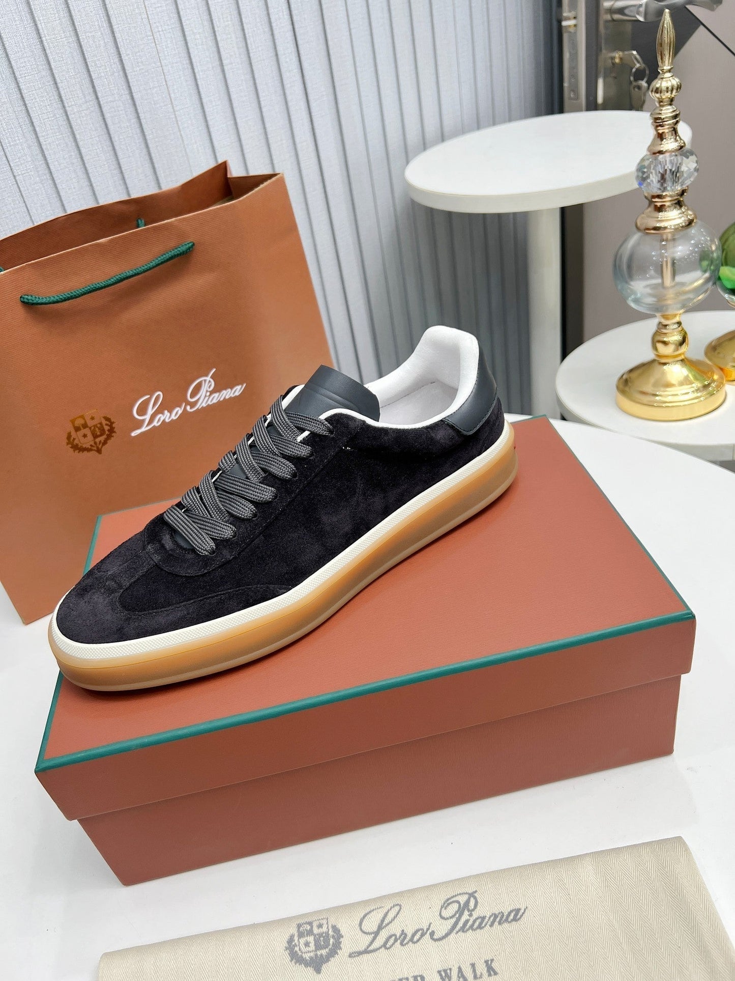 LP TENNIS WALK SNEAKERS CHARCOAL SUEDE - 35