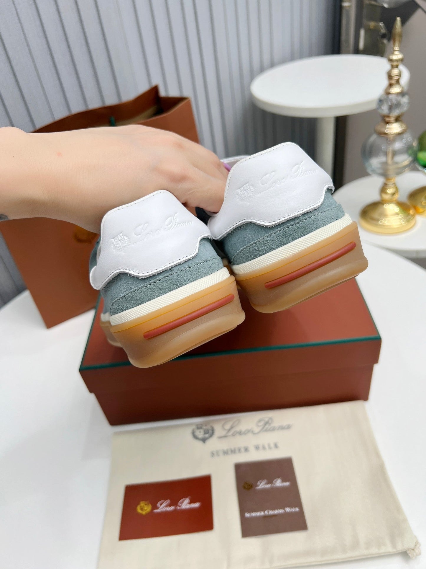 LP TENNIS WALK SNEAKERS STONE SUEDE - 35