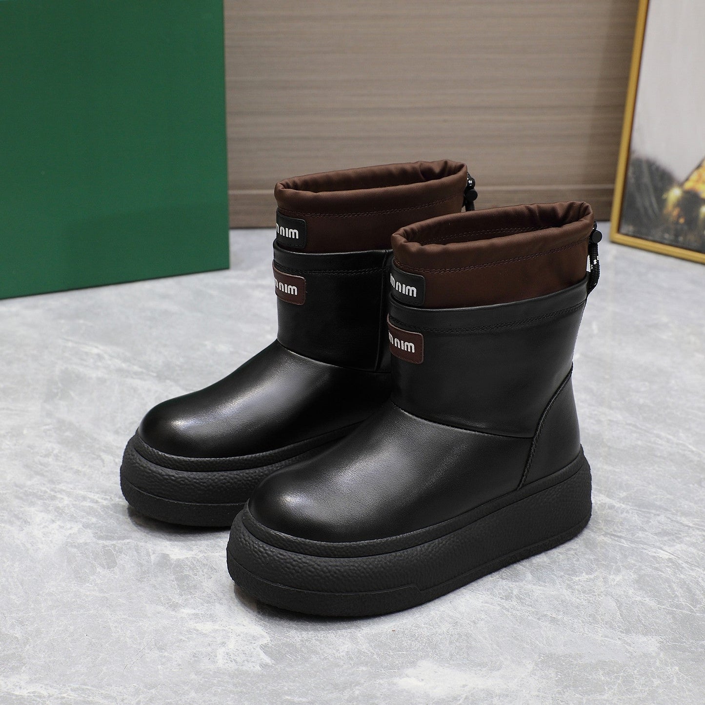 THICK-SOLED SNOW BOOTS IN BLACK CALFSKIN MIX CHOCOLATE NYLON - 35