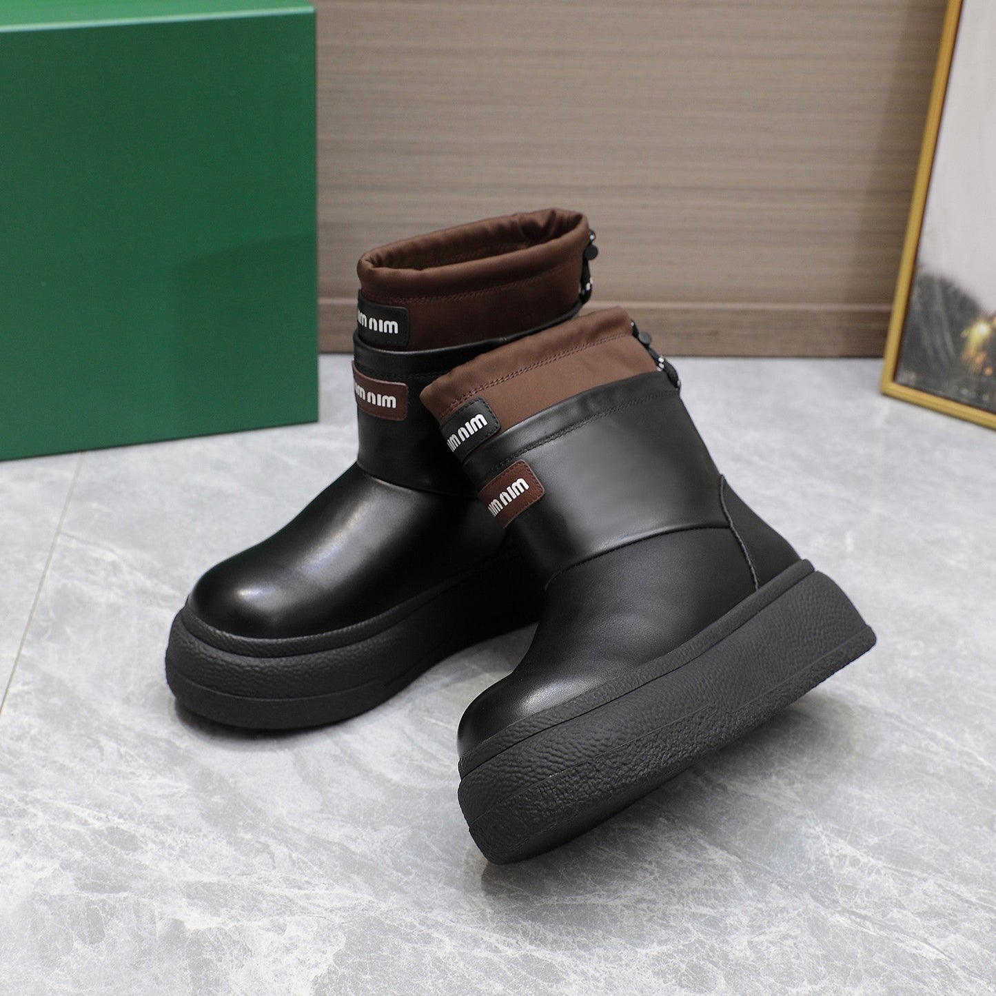 THICK-SOLED SNOW BOOTS IN BLACK CALFSKIN MIX CHOCOLATE NYLON - 35