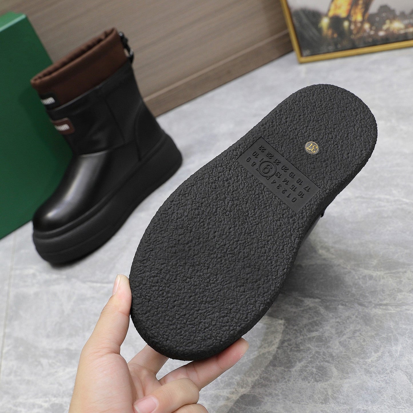 THICK-SOLED SNOW BOOTS IN BLACK CALFSKIN MIX CHOCOLATE NYLON - 35