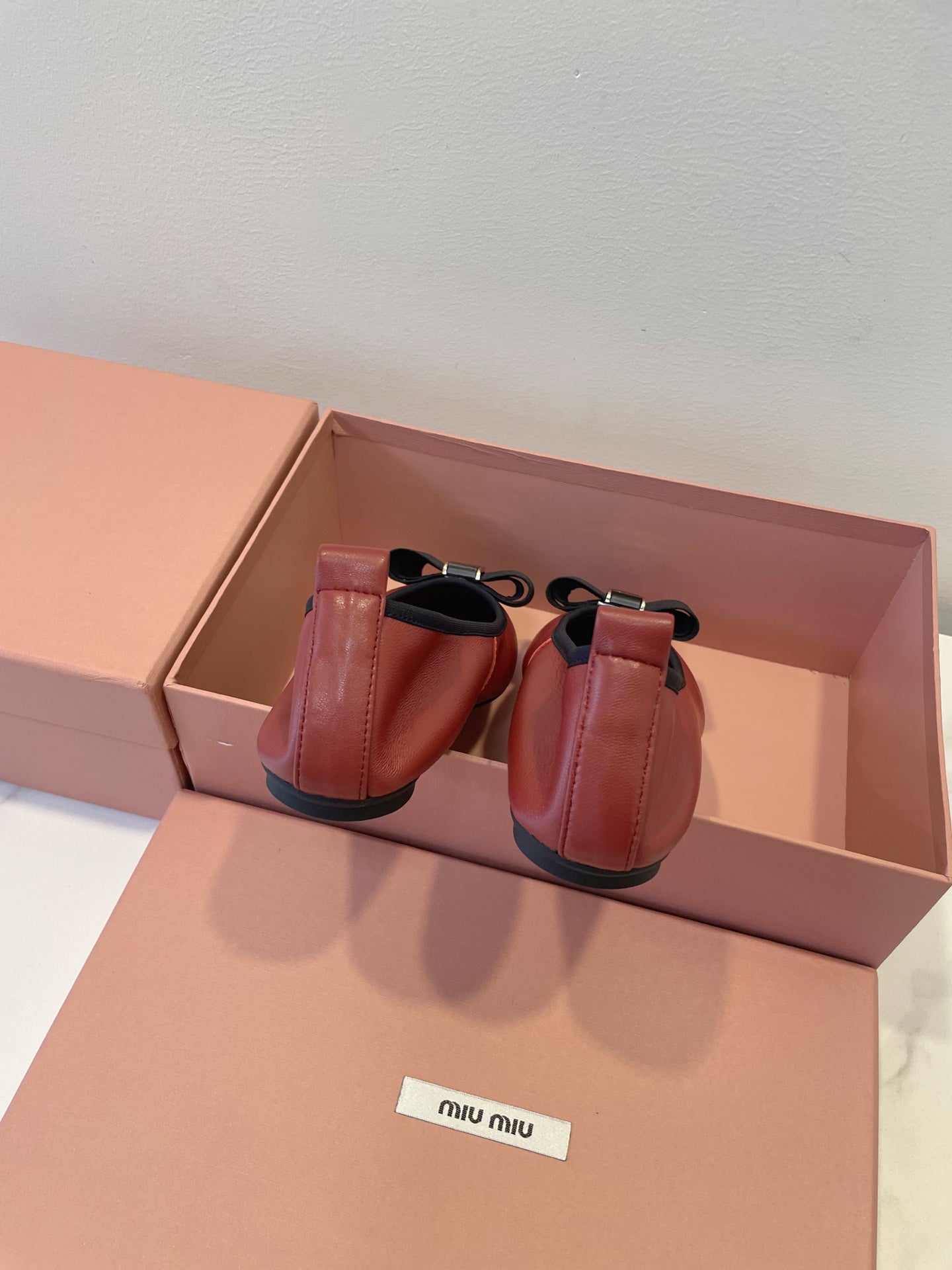 БАЛЕТКИ MIUMIU 26S З ТЕМНО-ЧЕРВОНОЇ ТЕЛЯЧОЇ ШКІРИ З БАНТОМ