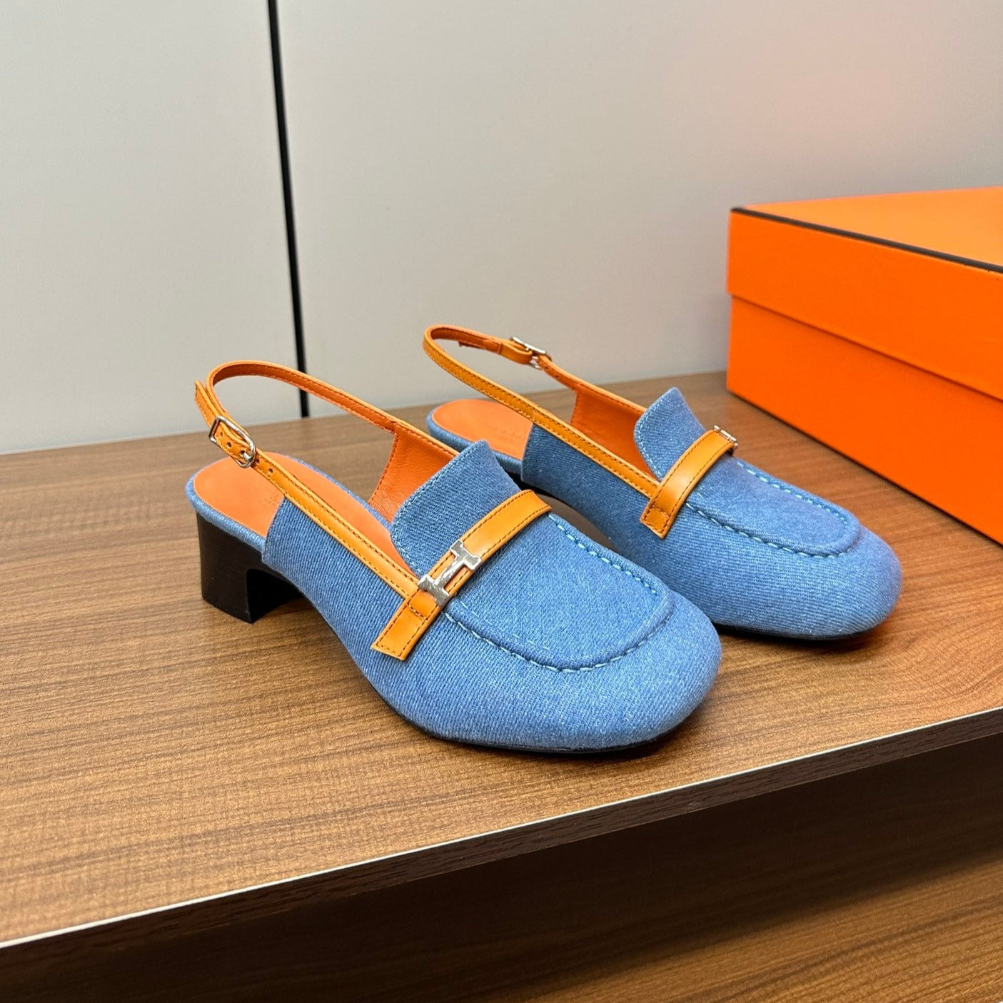 Infinie 50 pump azure blue - 35