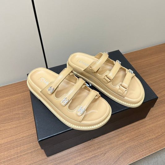 dad sandals cream 3 rows lambskin mules - 35