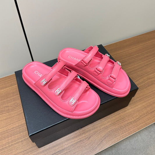 dad sandals pink 1 3 rows lambskin mules - 35
