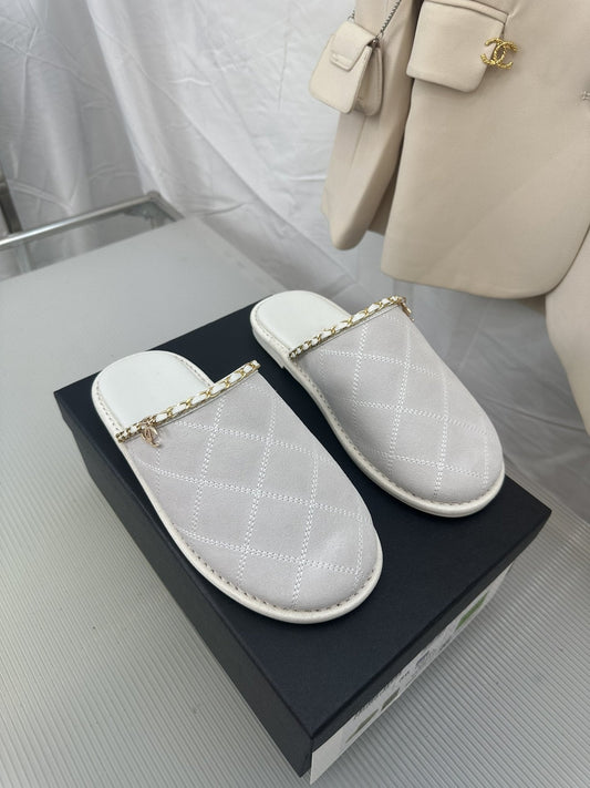 Мюлі CC White Suede Gold Chain - 35