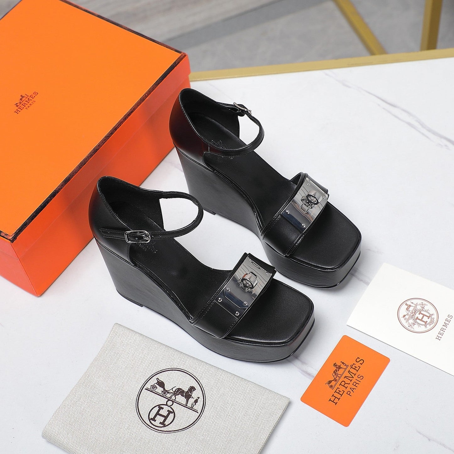 WEDGES SANDALS BLACK LAMBSKIN - 35