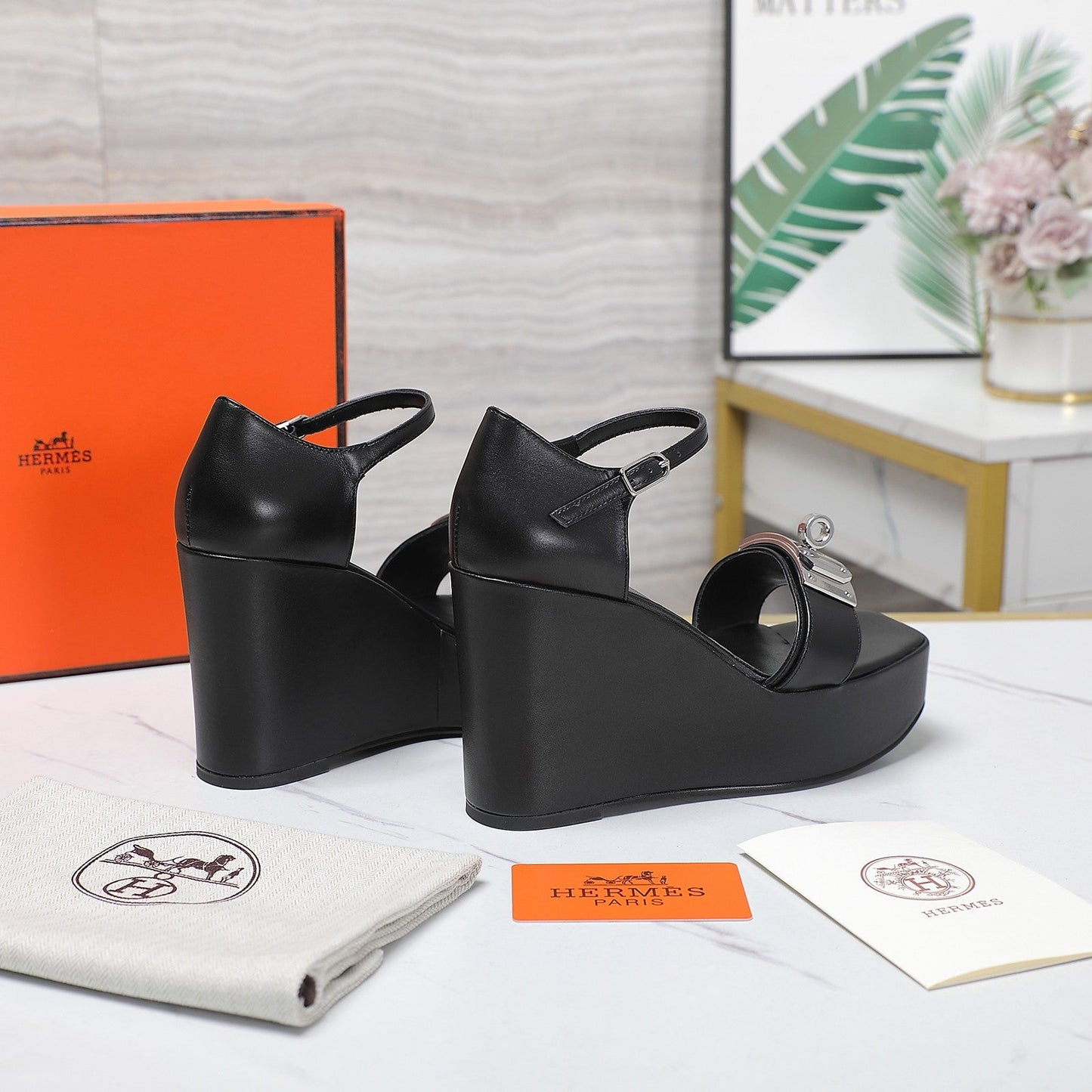 WEDGES SANDALS BLACK LAMBSKIN - 35