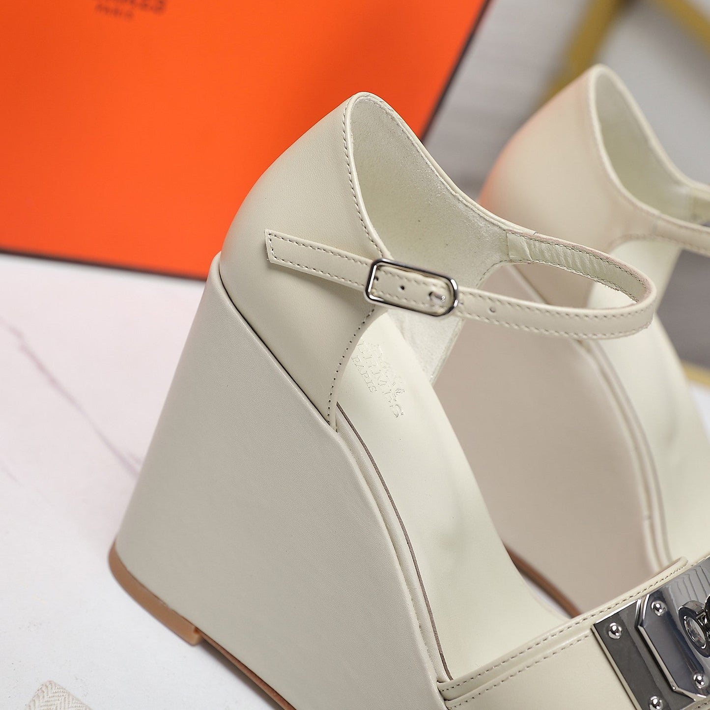 WEDGES SANDALS SNOW LAMBSKIN - 35