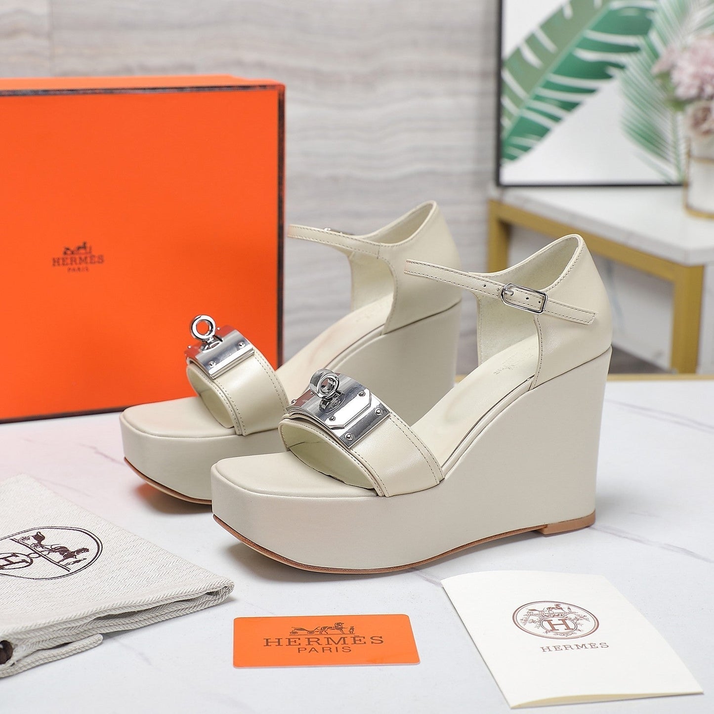 WEDGES SANDALS SNOW LAMBSKIN - 35