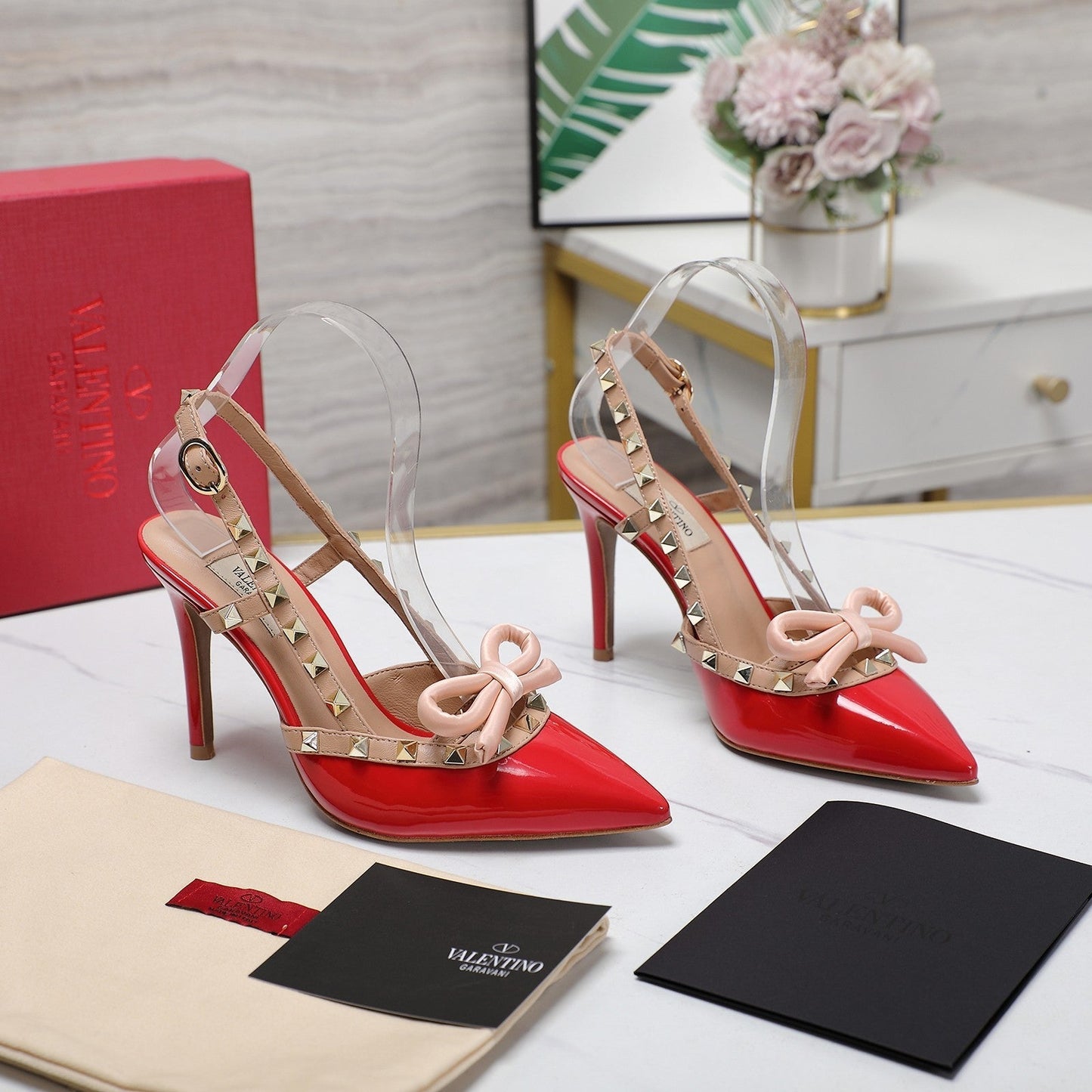 ROCKSTUD BOW SLINGBACK CHERRY RED PATENT LEATHER PUMP 95MM - 35