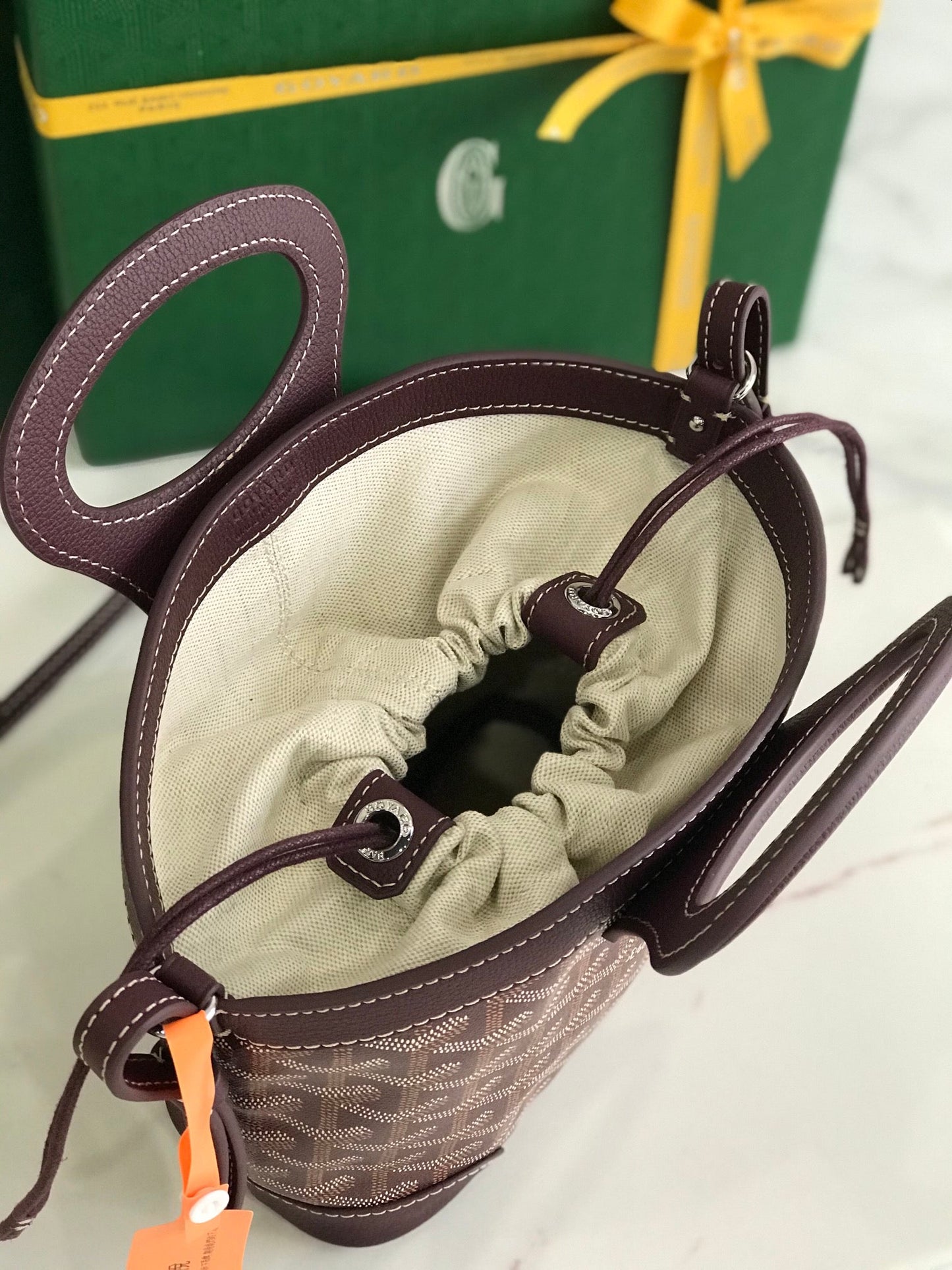 GOYA 26S BELUGA MINI BAG 23MM IN BURGUNDY BROWN GOYARDINE CANVAS AND CALFSKIN