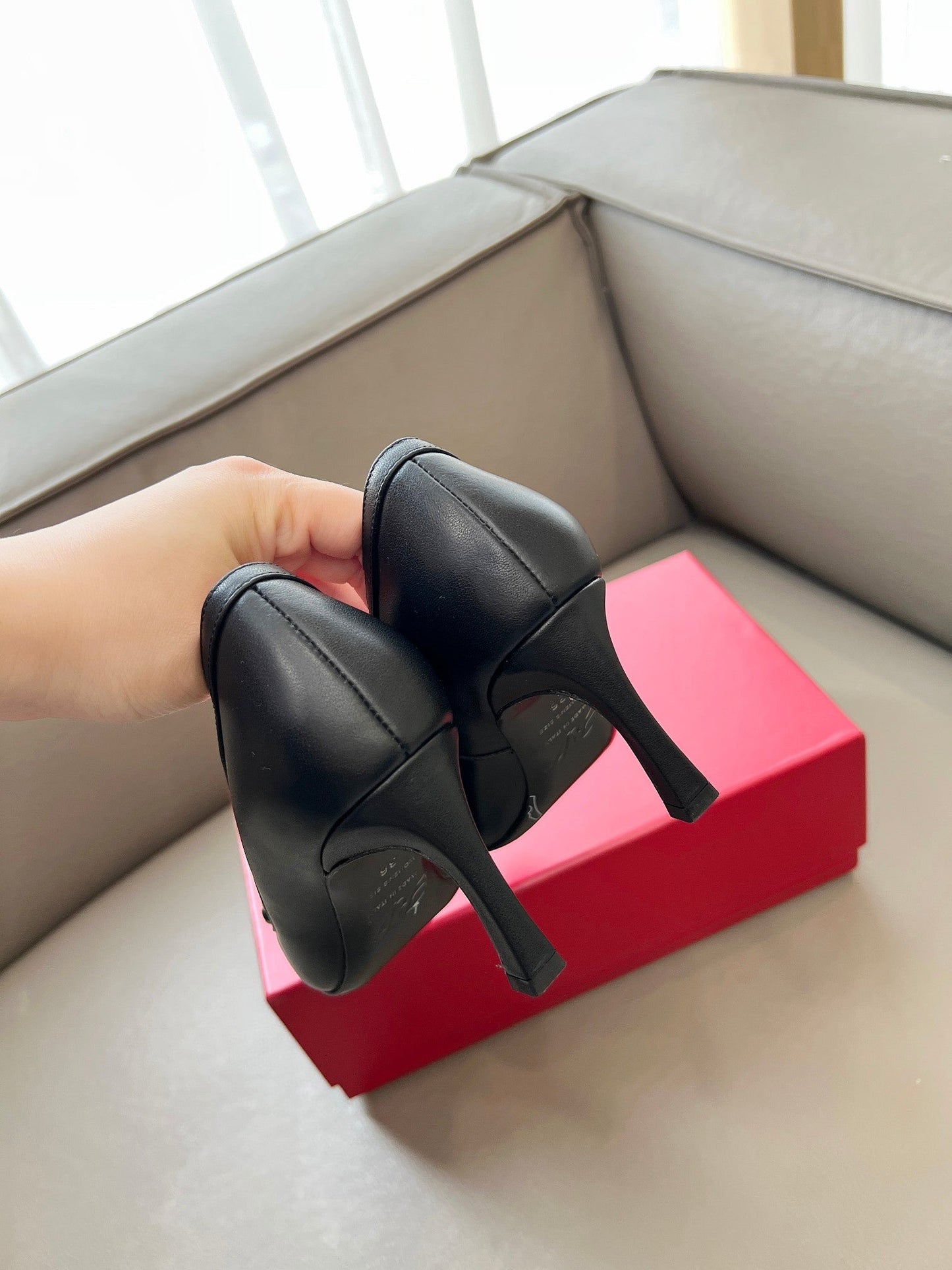 TROMPETTE BALLERINAS PUMPS IN BLACK SHINY CALFSKIN GOLD BUCKLE - 34