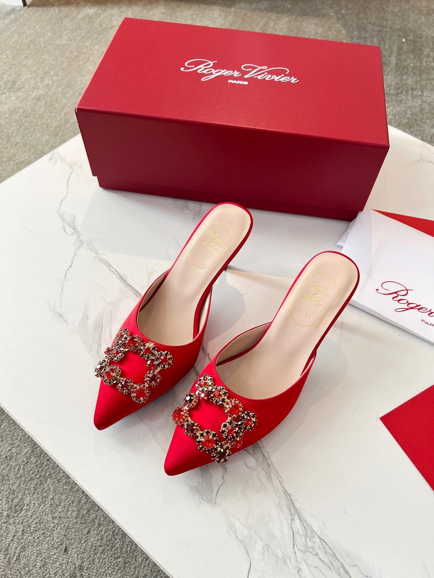 EFFLORESCENCE MULES IN RED SATIN - 34