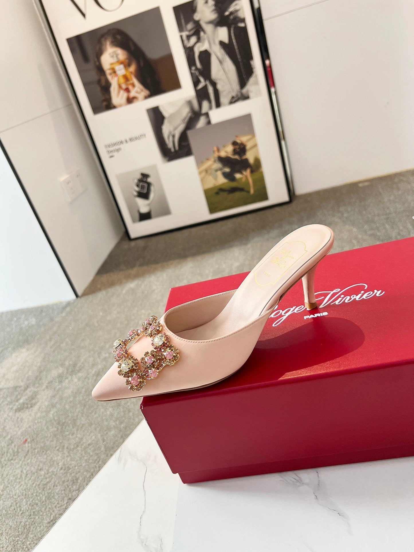 EFFLORESCENCE MULES IN LIGHT FAWN SATIN - 34