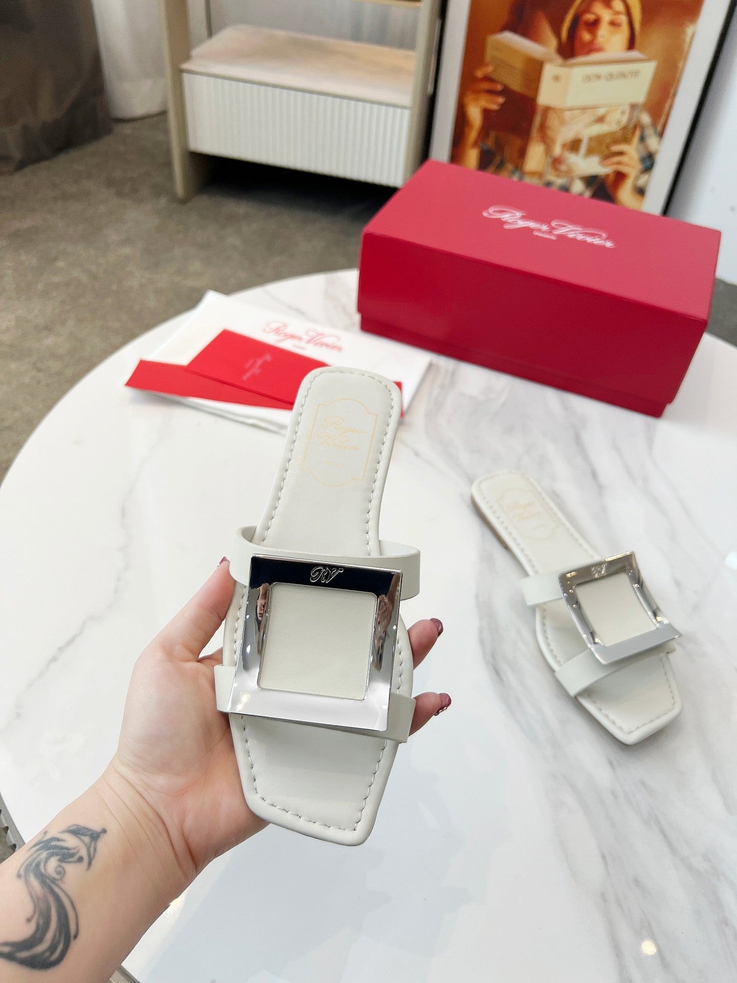 VIV' BY THE SEA MULES IN WHITE CALFSKIN SILVER BUCKLE - 34
