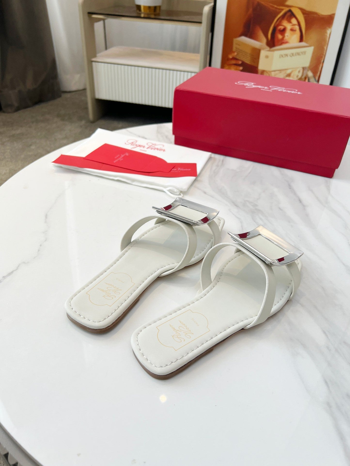 VIV' BY THE SEA MULES IN WHITE CALFSKIN SILVER BUCKLE - 34