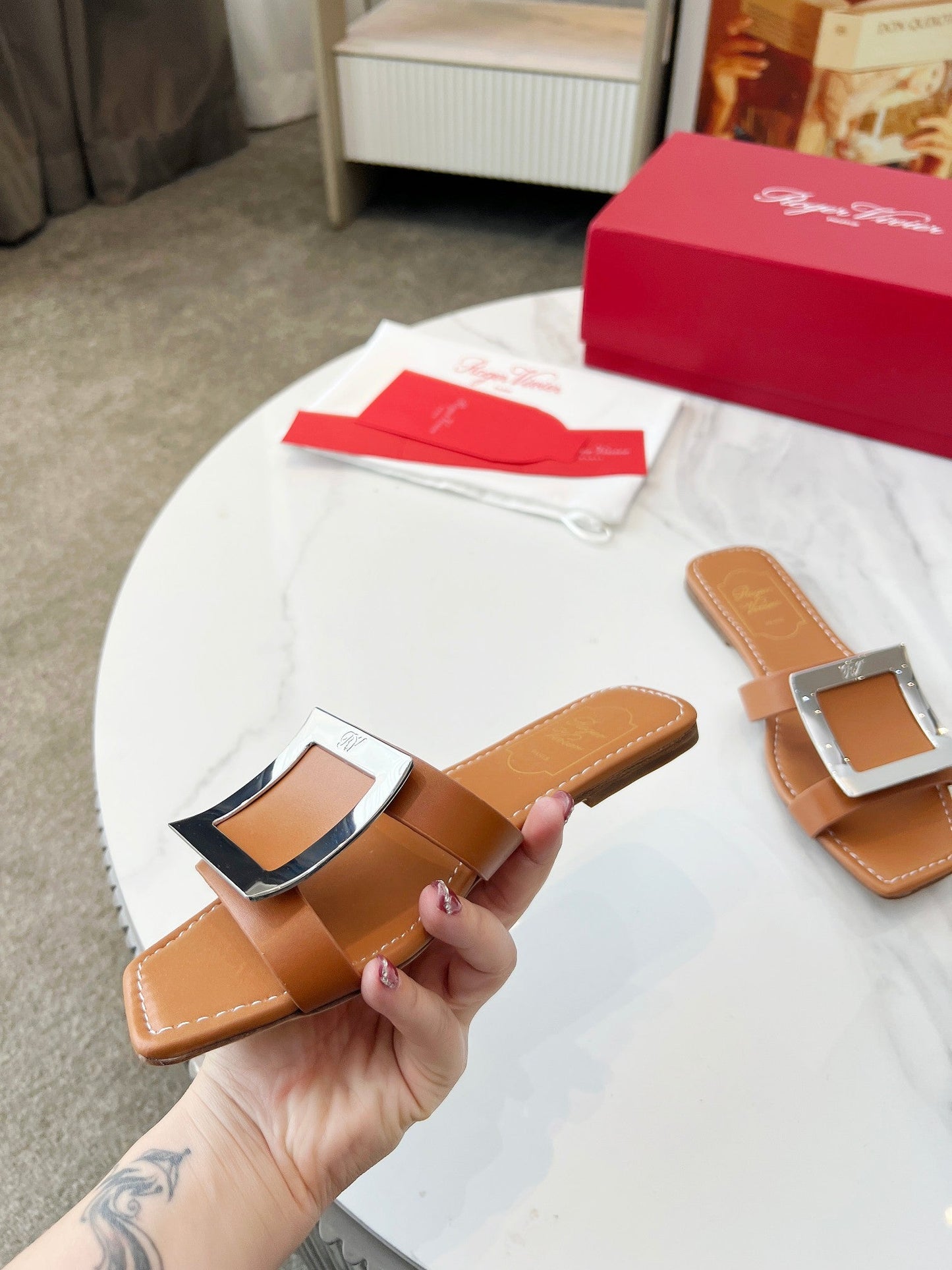 VIV' BY THE SEA MULES IN BRONZE BROWN CALFSKIN SILVER BUCKLE - 34