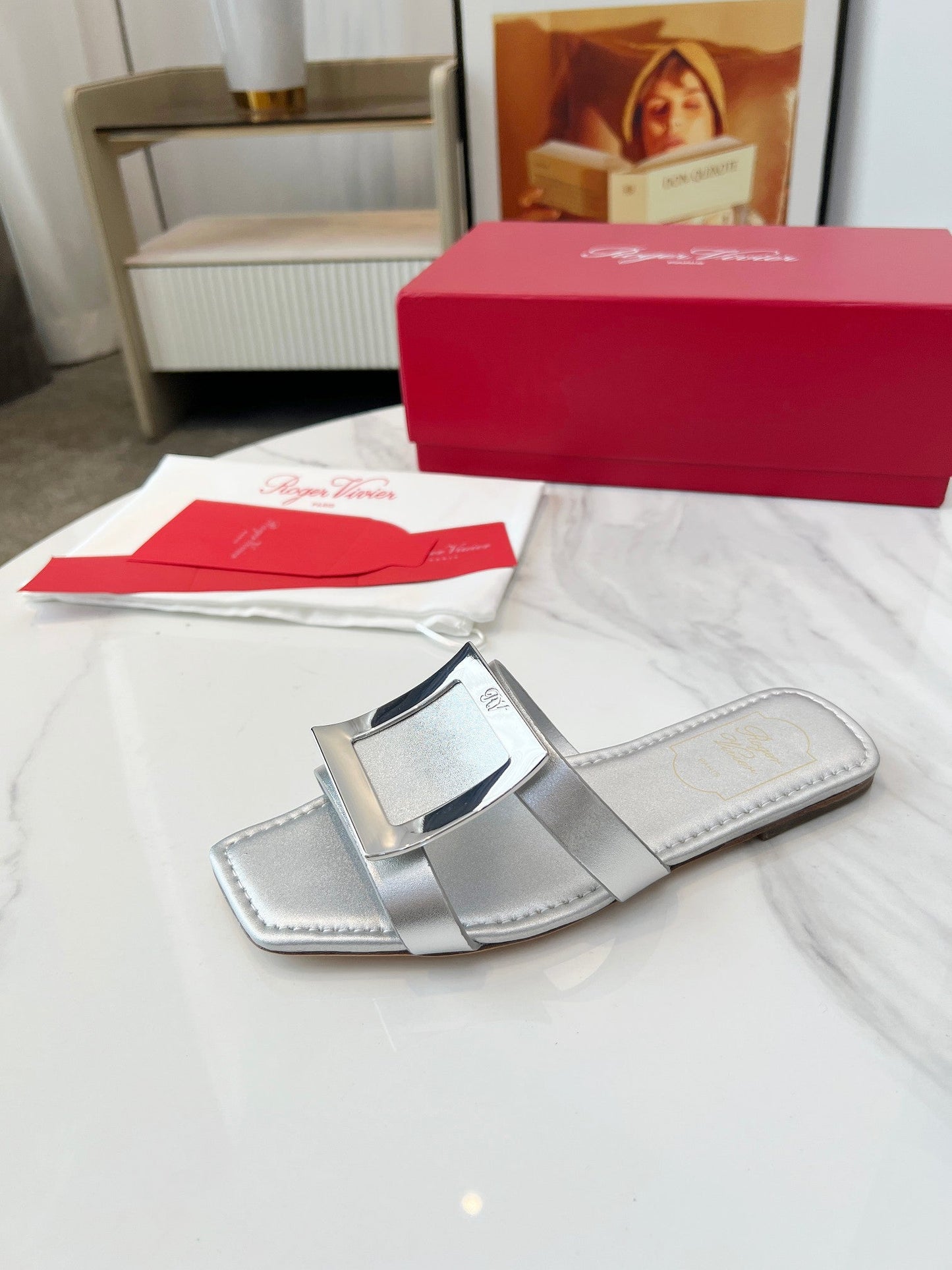 VIV' BY THE SEA MULES IN SILVER CALFSKIN SILVER BUCKLE - 34