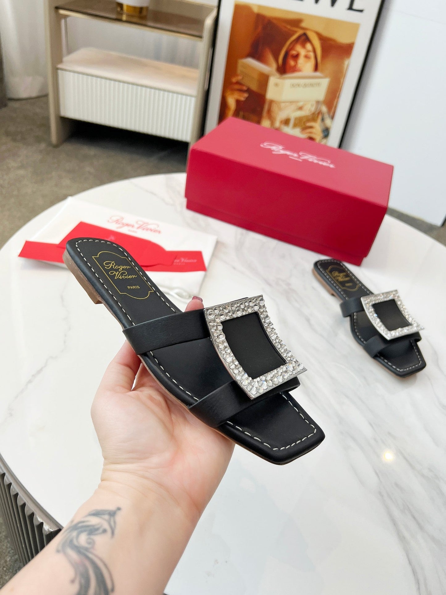 VIV' BY THE SEA MULES IN BLACK CALFSKIN CRYSTAL BUCKLE - 34